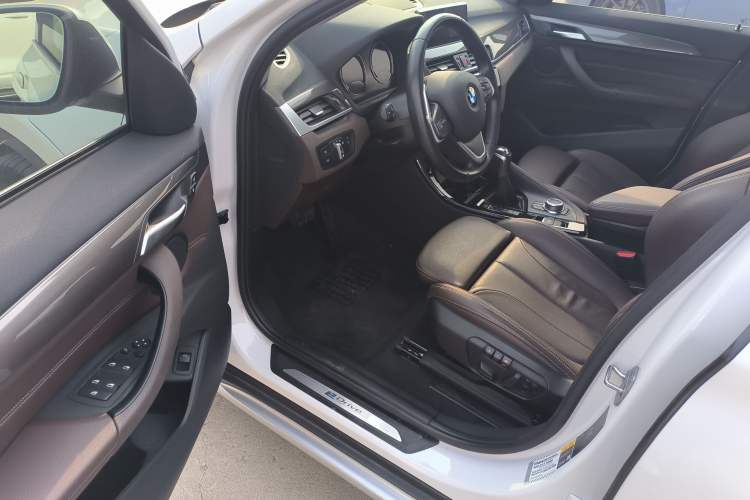 Used BMW X1 New Energy 2019 xDrive25Le Mileage Upgrade Version Driver Seat