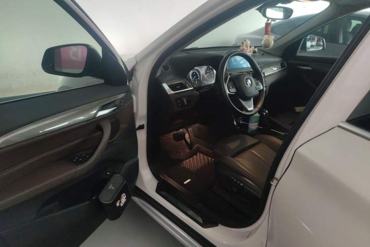 Used BMW X1 New Energy 2019 xDrive25Le Luxury Model Driver Seat
