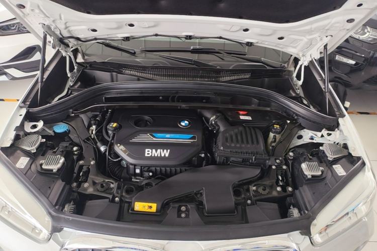 Used BMW X1 New Energy 2019 xDrive25Le Mileage Upgrade Version Engine Bay