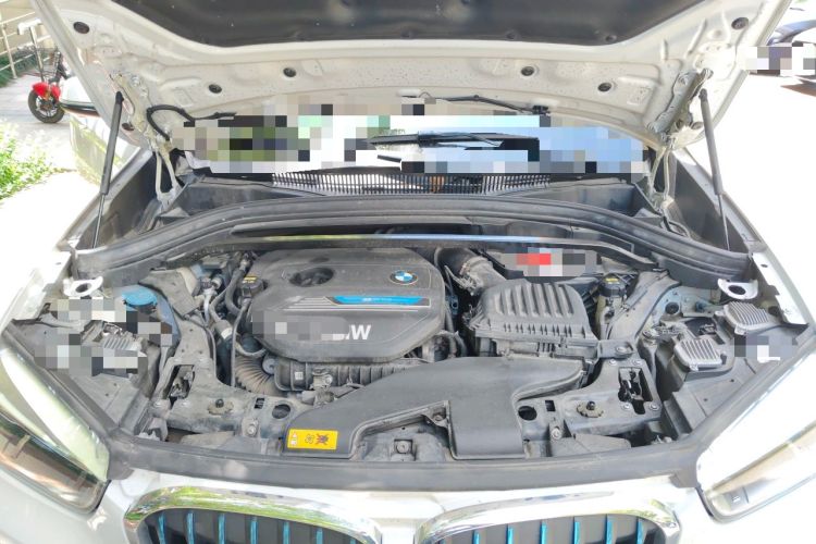 Used BMW X1 New Energy 2019 xDrive25Le Mileage Upgrade Version Engine Bay