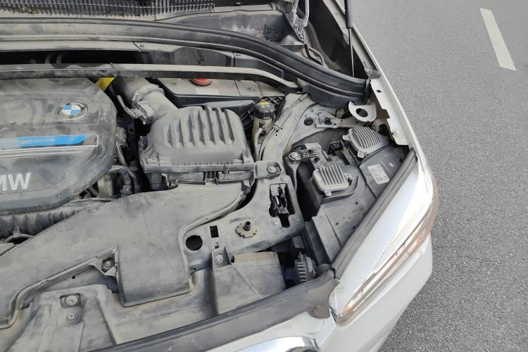 Used BMW X1 New Energy 2019 xDrive25Le Luxury Model Engine Bay Left