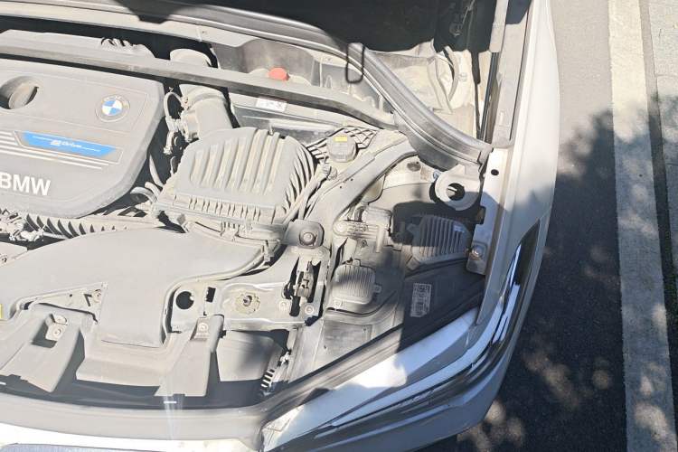 Used BMW X1 New Energy 2019 xDrive25Le Luxury Model Engine Bay Left