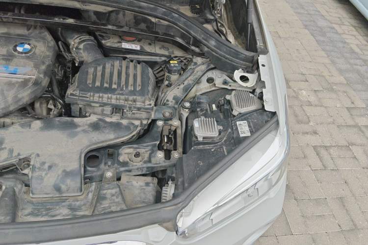 Used BMW X1 New Energy 2019 xDrive25Le Mileage Upgrade Version Engine Bay Left