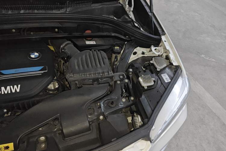 Used BMW X1 New Energy 2019 xDrive25Le Luxury Model Engine Bay Left