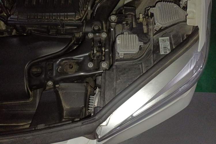 Used BMW X1 New Energy 2019 xDrive25Le Luxury Model Engine Bay Left