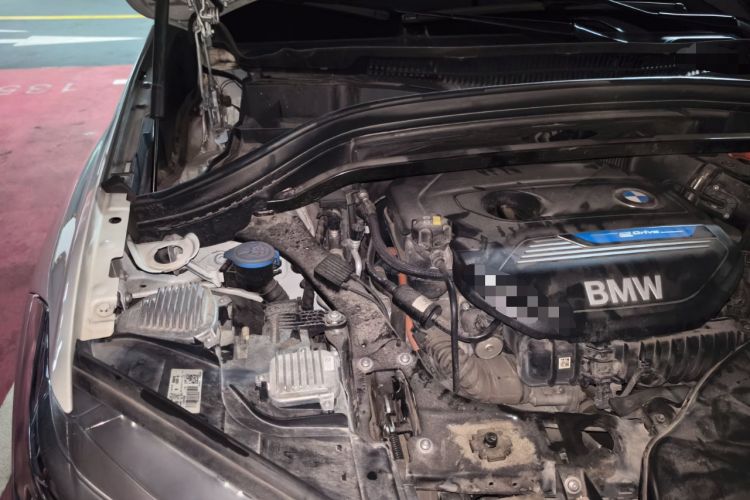 Used BMW X1 New Energy 2019 xDrive25Le Luxury Model Engine Bay Right