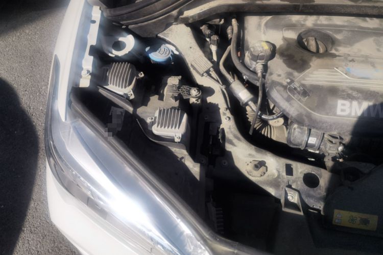 Used BMW X1 New Energy 2019 xDrive25Le Mileage Upgrade Version Engine Bay Right