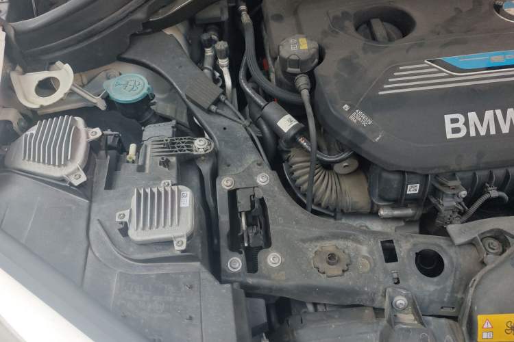 Used BMW X1 New Energy 2019 xDrive25Le Luxury Model Engine Bay Right