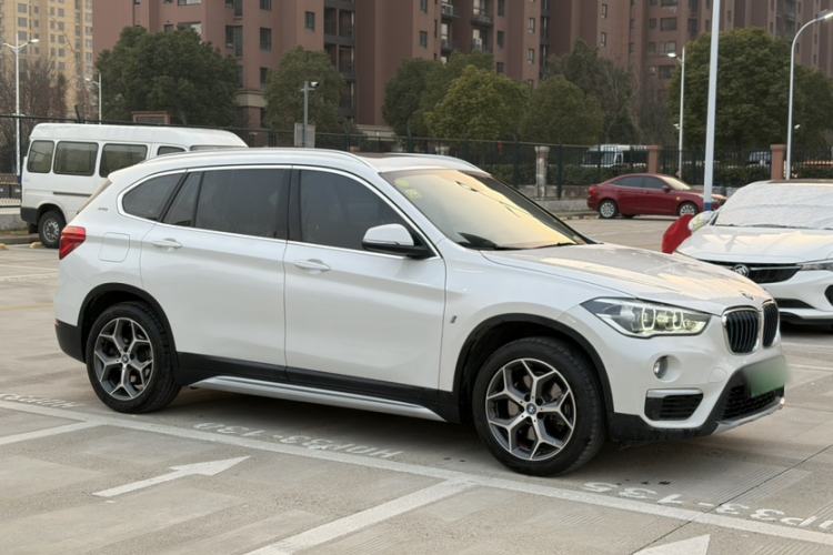 Used BMW X1 New Energy 2019 xDrive25Le Luxury Model Exterior 2