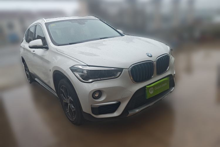 Used BMW X1 New Energy 2019 xDrive25Le Luxury Model Front Right 45 Deg