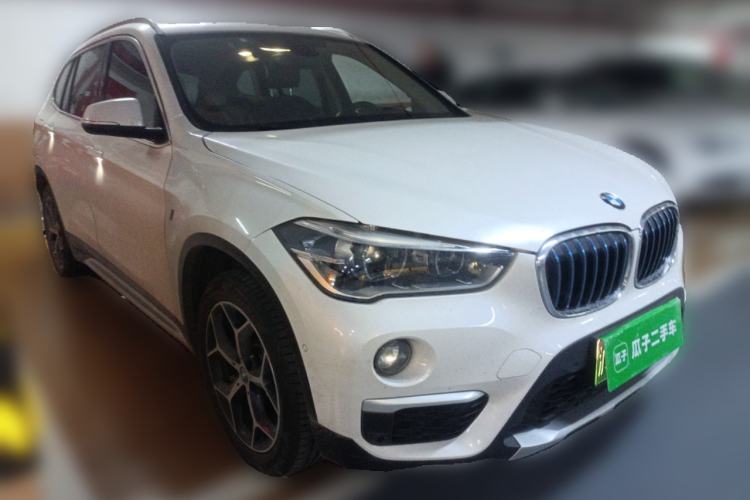 Used BMW X1 New Energy 2019 xDrive25Le Luxury Model Front Right 45 Deg