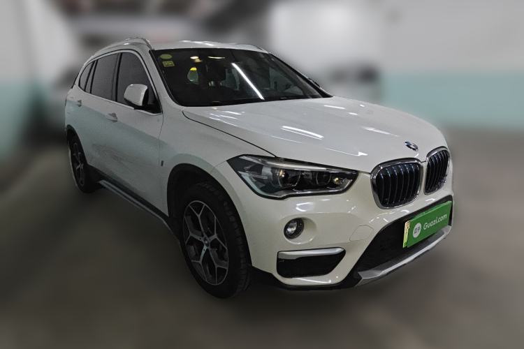 Used BMW X1 New Energy 2019 xDrive25Le Luxury Model Front Right 45 Deg