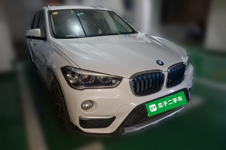 Used BMW X1 New Energy 2019 xDrive25Le Luxury Model Front Right 45 Deg