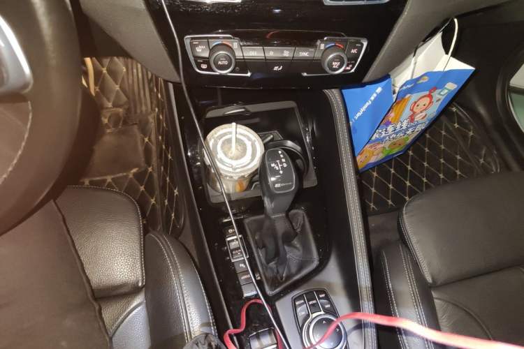 Used BMW X1 New Energy 2019 xDrive25Le Mileage Upgrade Version Gear Lever