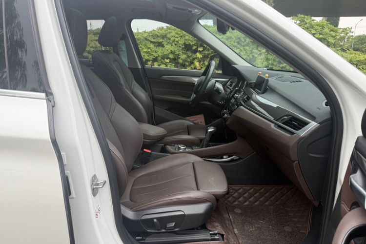Used BMW X1 New Energy 2019 xDrive25Le Mileage Upgrade Version Interior 1
