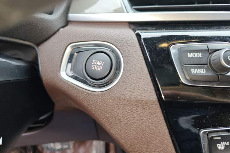 Used BMW X1 New Energy 2019 xDrive25Le Mileage Upgrade Version Interior 1