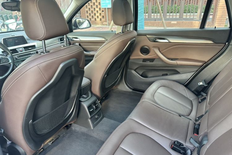 Used BMW X1 New Energy 2019 xDrive25Le Luxury Model Interior 10