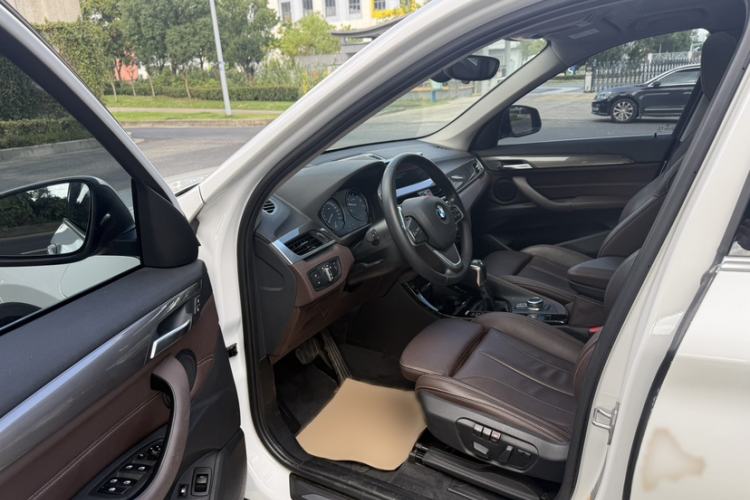 Used BMW X1 New Energy 2019 xDrive25Le Luxury Model Interior 2