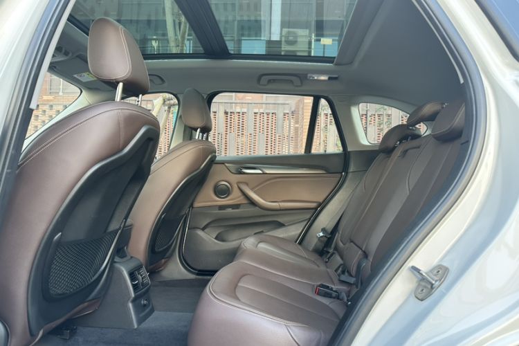Used BMW X1 New Energy 2019 xDrive25Le Luxury Model Interior 3