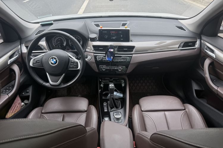 Used BMW X1 New Energy 2019 xDrive25Le Mileage Upgrade Version Interior 6