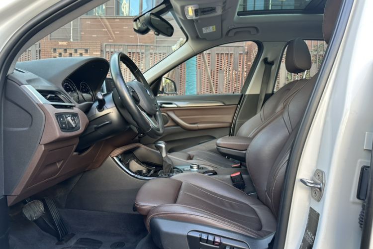 Used BMW X1 New Energy 2019 xDrive25Le Luxury Model Interior 8