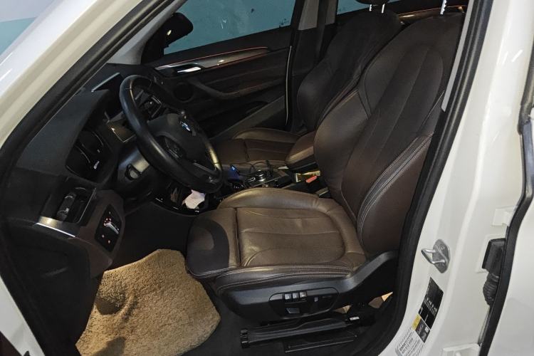 Used BMW X1 New Energy 2019 xDrive25Le Luxury Model Left Front Seat