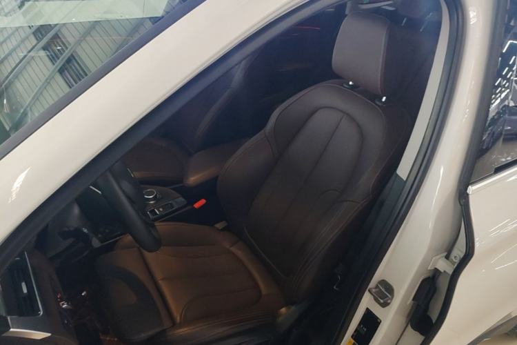 Used BMW X1 New Energy 2019 xDrive25Le Mileage Upgrade Version Left Front Seat