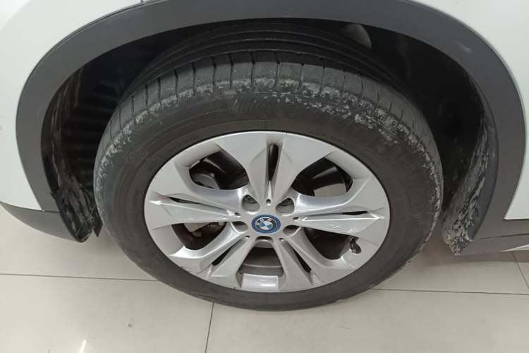 Used BMW X1 New Energy 2019 xDrive25Le Mileage Upgrade Version Left Front Wheel Hub