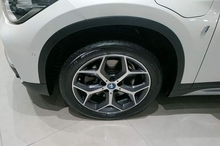 Used BMW X1 New Energy 2019 xDrive25Le Luxury Model Left Front Wheel Hub