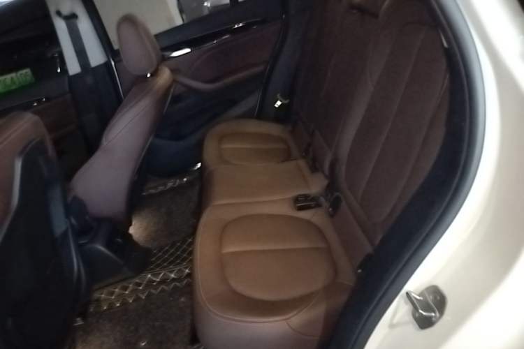 Used BMW X1 New Energy 2019 xDrive25Le Mileage Upgrade Version Left Rear Seat