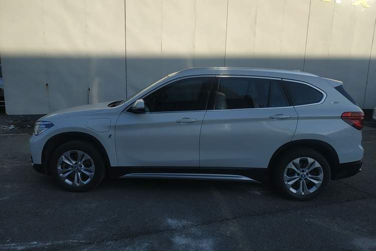 Used BMW X1 New Energy 2019 xDrive25Le Mileage Upgrade Version Left Side