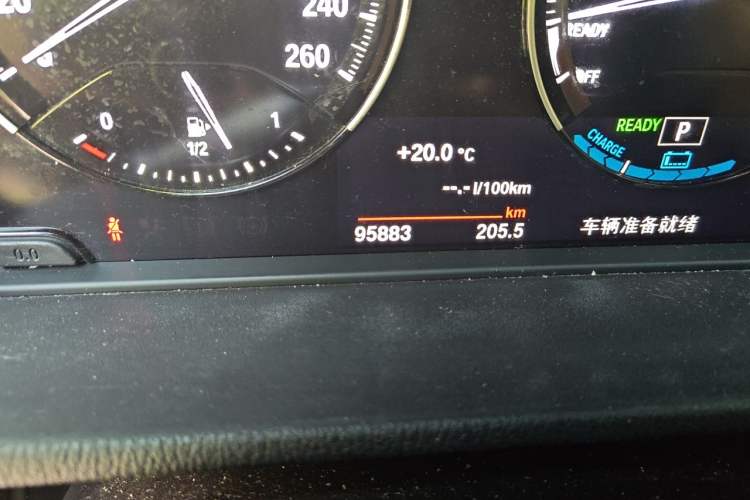Used BMW X1 New Energy 2019 xDrive25Le Luxury Model Odometer Close Up