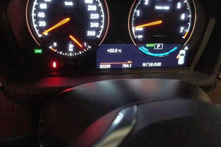 Used BMW X1 New Energy 2019 xDrive25Le Luxury Model Odometer Close Up