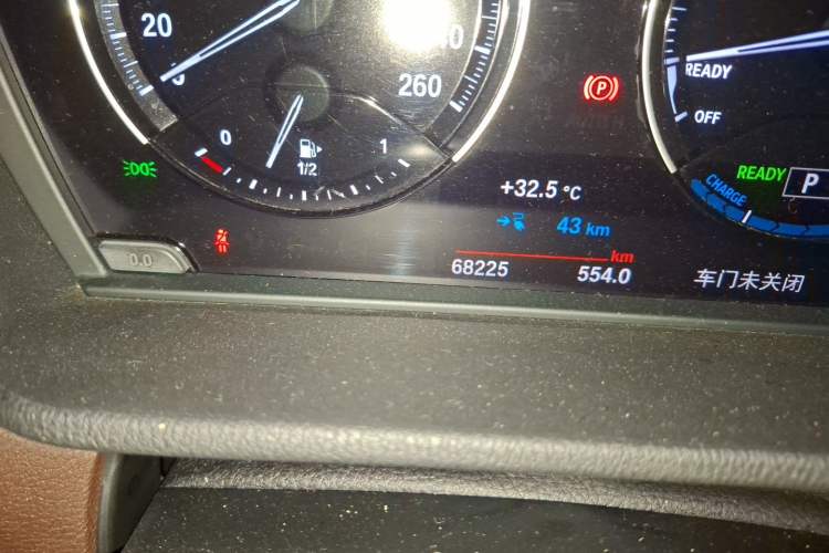 Used BMW X1 New Energy 2019 xDrive25Le Luxury Model Odometer Close Up