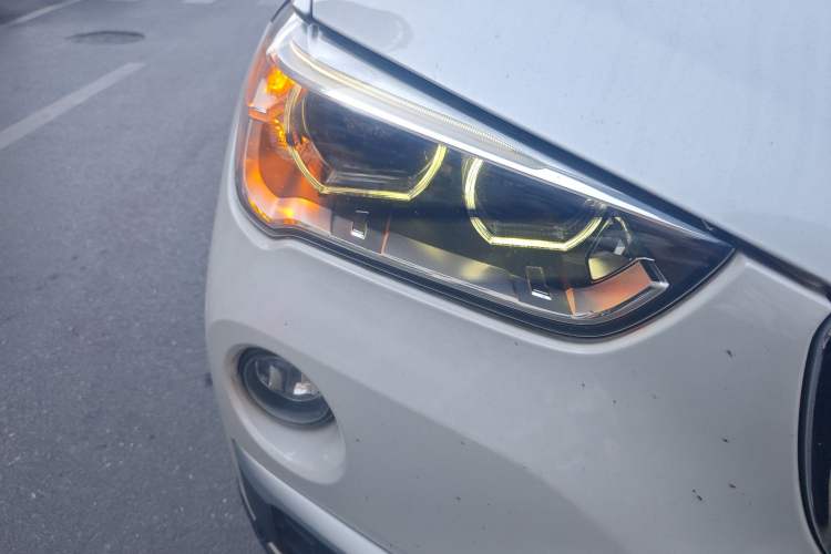 Used BMW X1 New Energy 2019 xDrive25Le Luxury Model Right Front Headlight