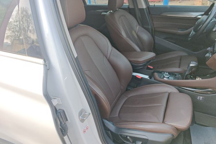 Used BMW X1 New Energy 2019 xDrive25Le Luxury Model Right Front Seat