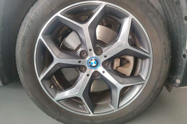 Used BMW X1 New Energy 2019 xDrive25Le Luxury Model Right Front Wheel Hub