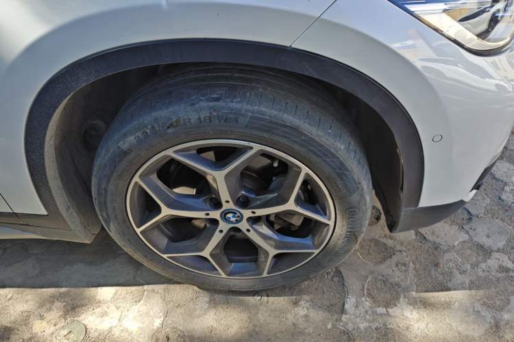 Used BMW X1 New Energy 2019 xDrive25Le Luxury Model Right Front Wheel Hub