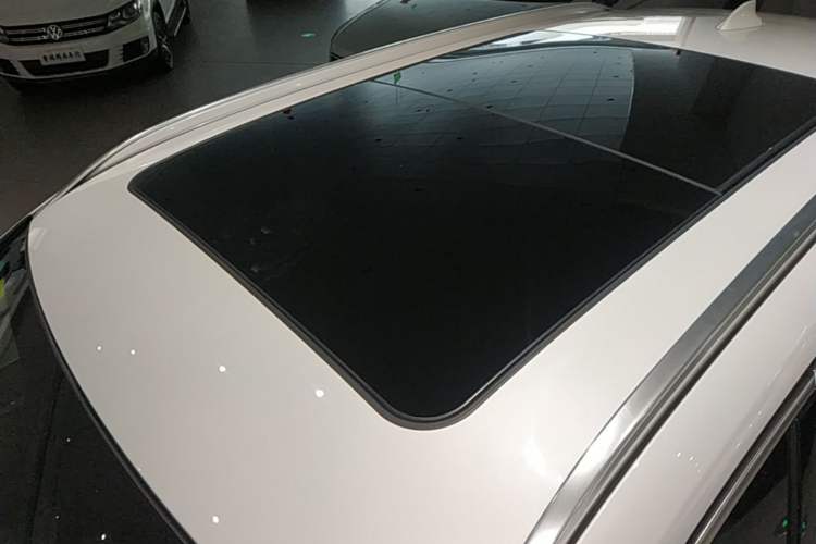 Used BMW X1 New Energy 2019 xDrive25Le Luxury Model Roof