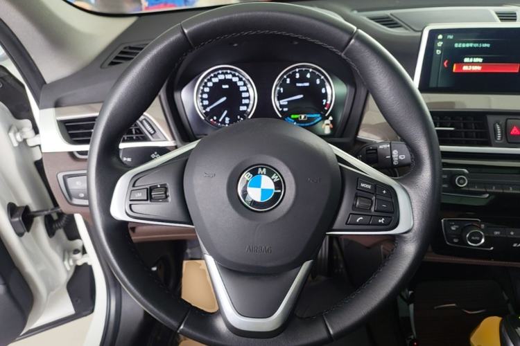 Used BMW X1 New Energy 2019 xDrive25Le Mileage Upgrade Version Steering Wheel