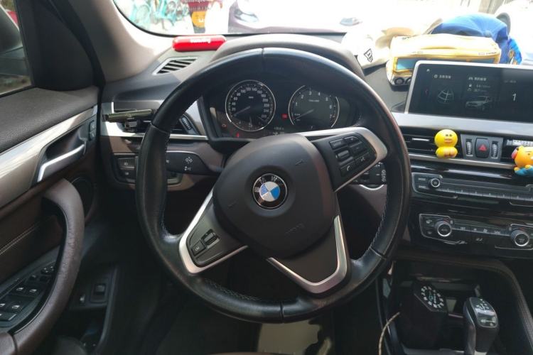 Used BMW X1 New Energy 2019 xDrive25Le Luxury Model Steering Wheel