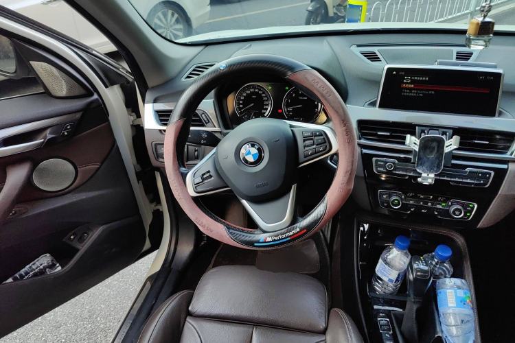 Used BMW X1 New Energy 2019 xDrive25Le Luxury Model Steering Wheel