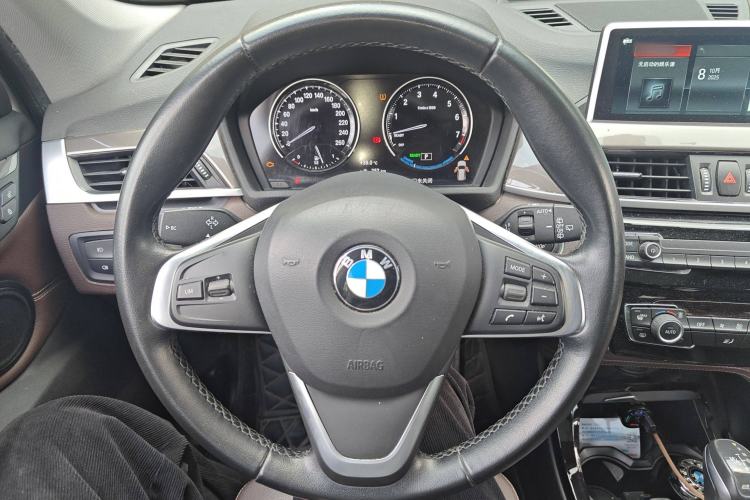 Used BMW X1 New Energy 2019 xDrive25Le Mileage Upgrade Version Steering Wheel