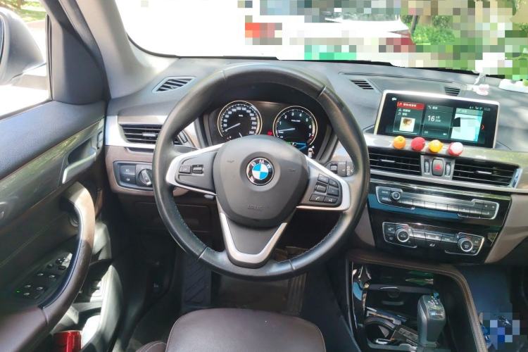 Used BMW X1 New Energy 2019 xDrive25Le Mileage Upgrade Version Steering Wheel
