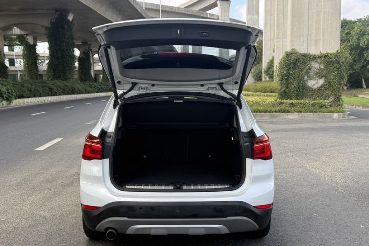 Used BMW X1 New Energy 2019 xDrive25Le Luxury Model Trunk
