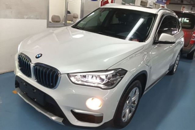 BMW X1 New Energy 2019 xDrive25Le Mileage Upgrade Version d’occasion