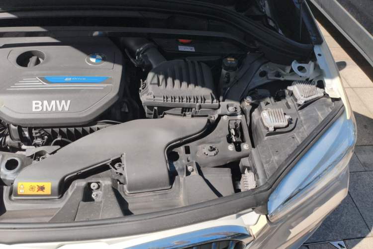 Used BMW X1 New Energy 2019 xDrive25Le Mileage Upgrade Version Engine Bay Left