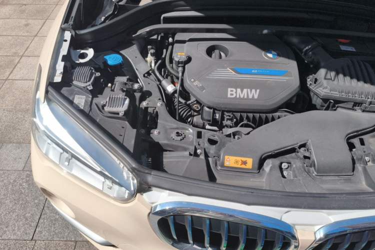 Used BMW X1 New Energy 2019 xDrive25Le Mileage Upgrade Version Engine Bay Right