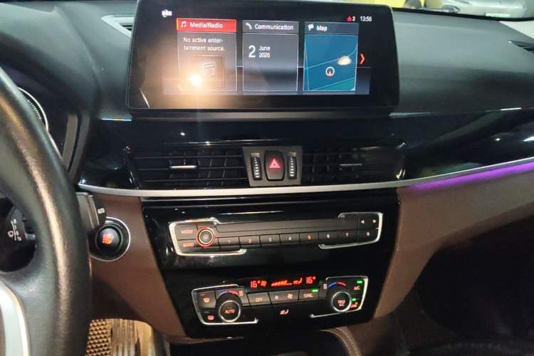 Used BMW X1 New Energy 2020 xDrive30Le Premium Edition Audio And AC Panel