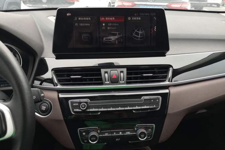 Used BMW X1 New Energy 2020 xDrive30Le Premium Edition Audio And AC Panel